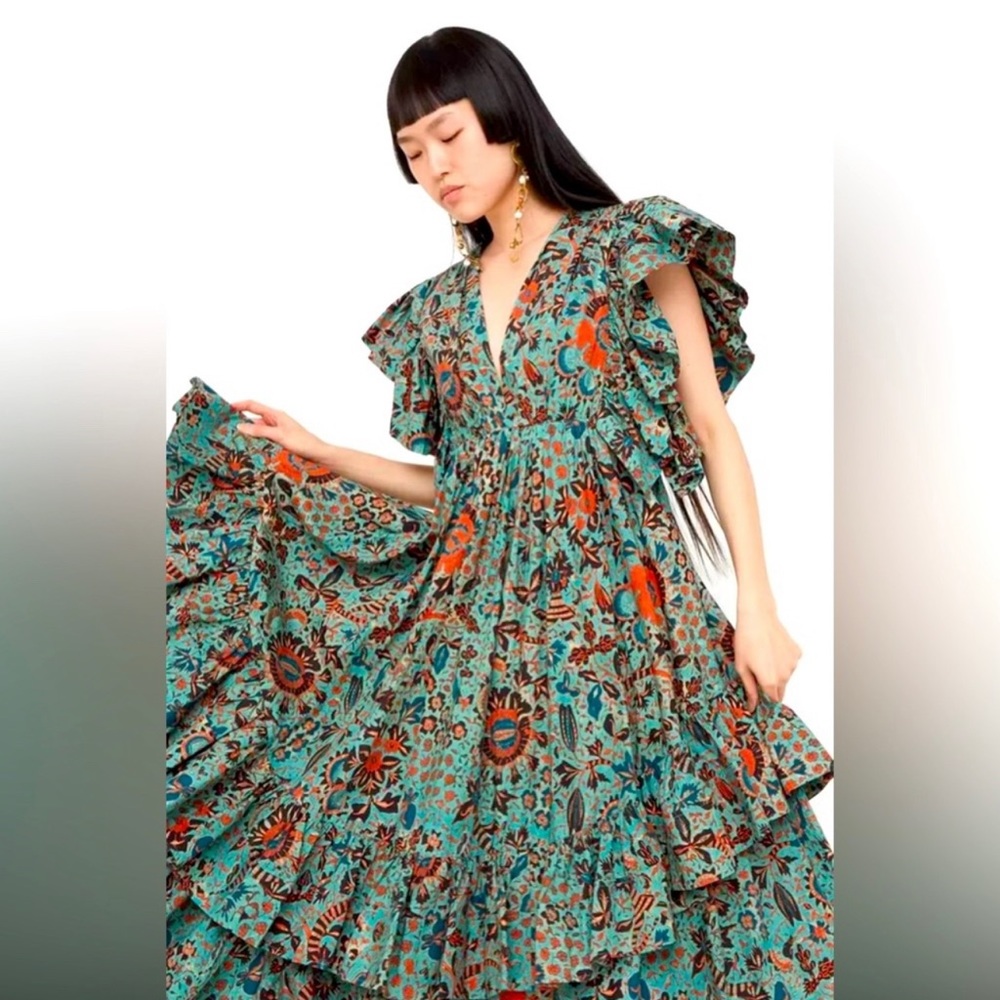 Ullag Johnson dress used